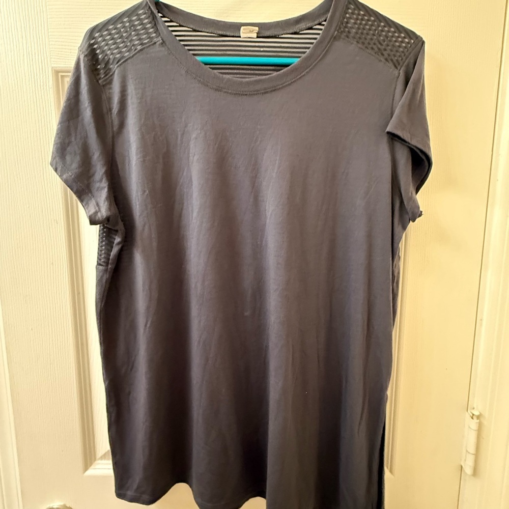 Old Navy Charcoal Short Sleeve Top